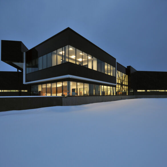 usine mésotec sherbrooke architecture commercial
